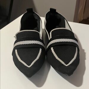 Tahari Black & White Loafers